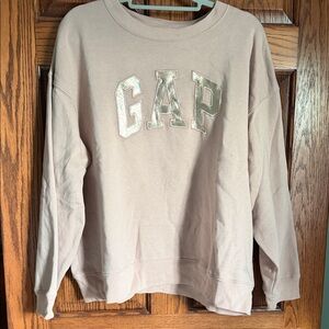 GAP Women’s light pink sweatshirt